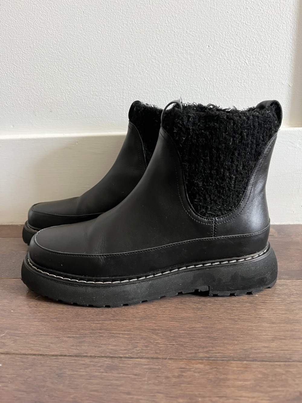 MAGUIRE black ankle boots, size 37 (worn once)